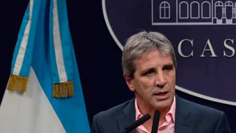 EL GOBIERNO ANUNCIA UNA REDUCCIÓN TEMPORAL DE LAS RETENCIONES AL CAMPO